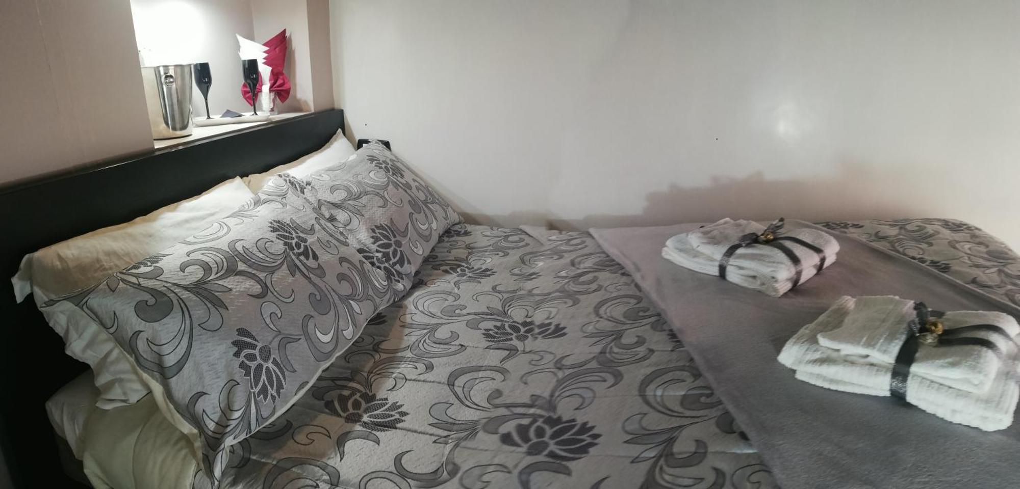 Casa Tiffany Piazza Di Spagna Rom Zimmer foto